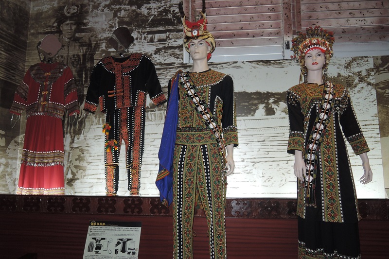 1F 原住民文物展示室-魯凱族服飾