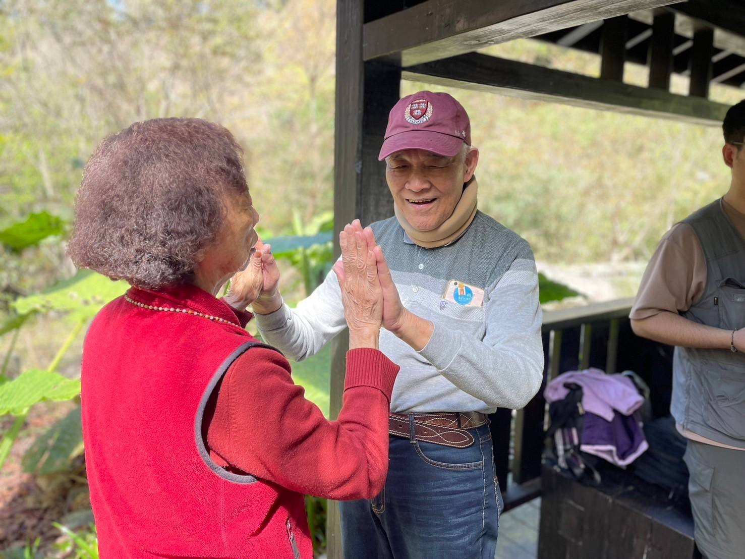 ▲除了自然景致的五感體驗，透過專業講師引導，以肢體語言了解親友的感受與想法