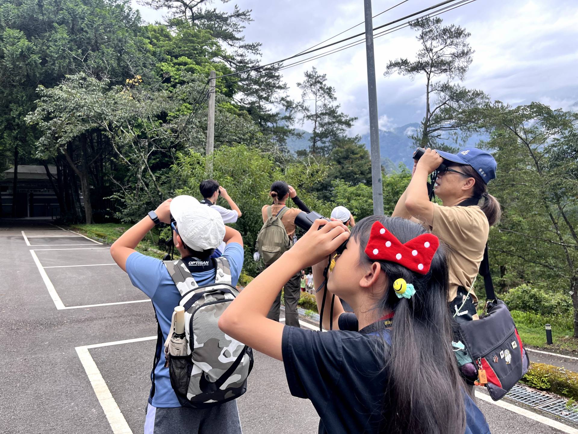 學習望遠鏡如何使用,並實地賞鳥