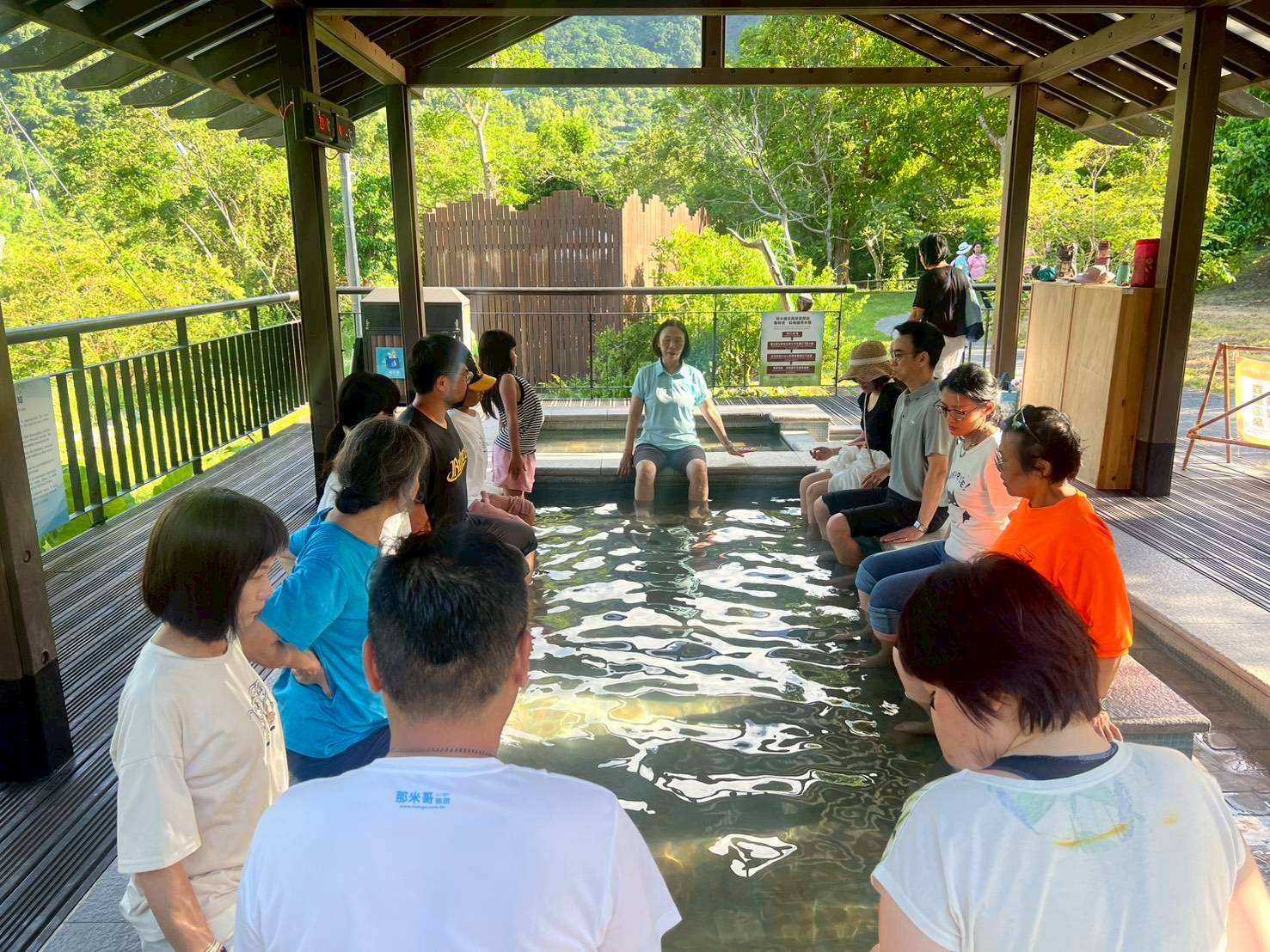【水文】知本溪沿岸是知名的溫泉區。