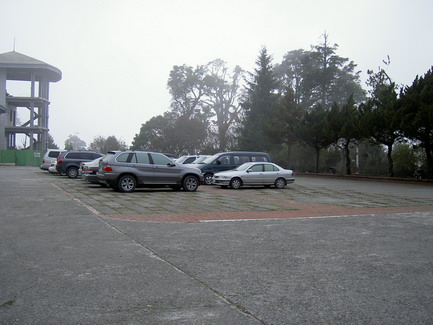 遊客中心停車場