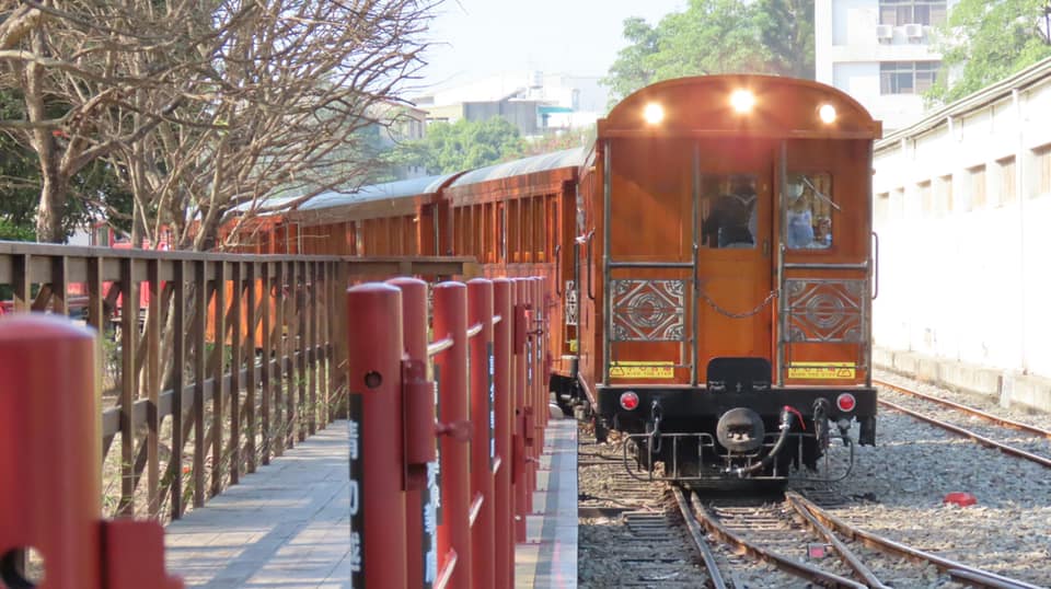 檜木車廂
