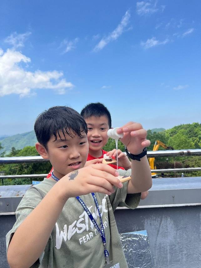 過夜型戶外教學課程－「東眼奇兵」：太陽能鍋製作點心