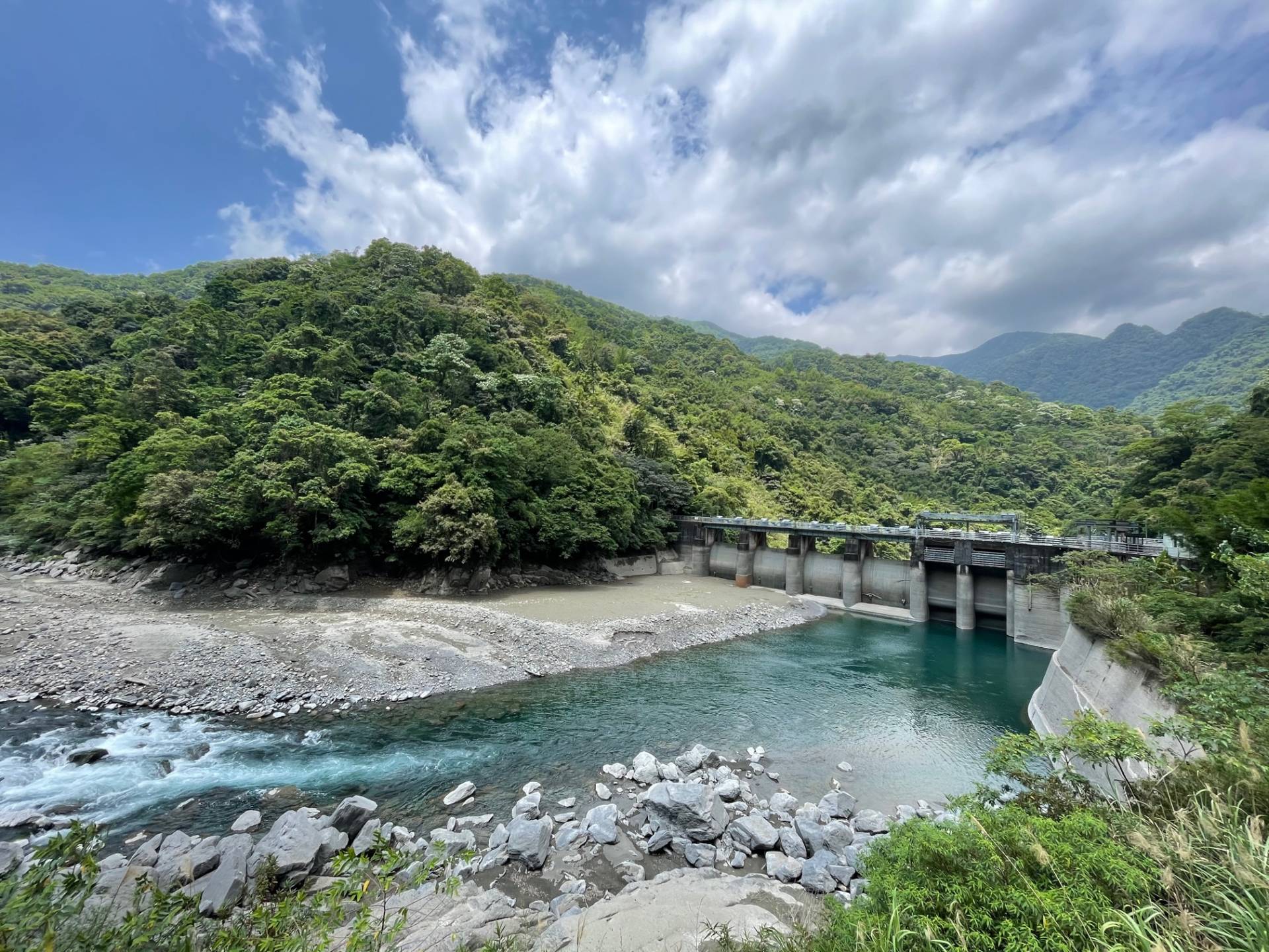 位於內洞園區的羅好壩