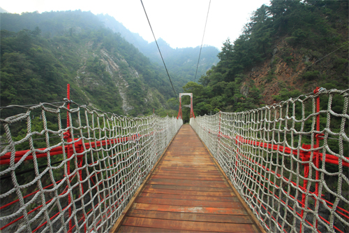 步道景觀-吊橋